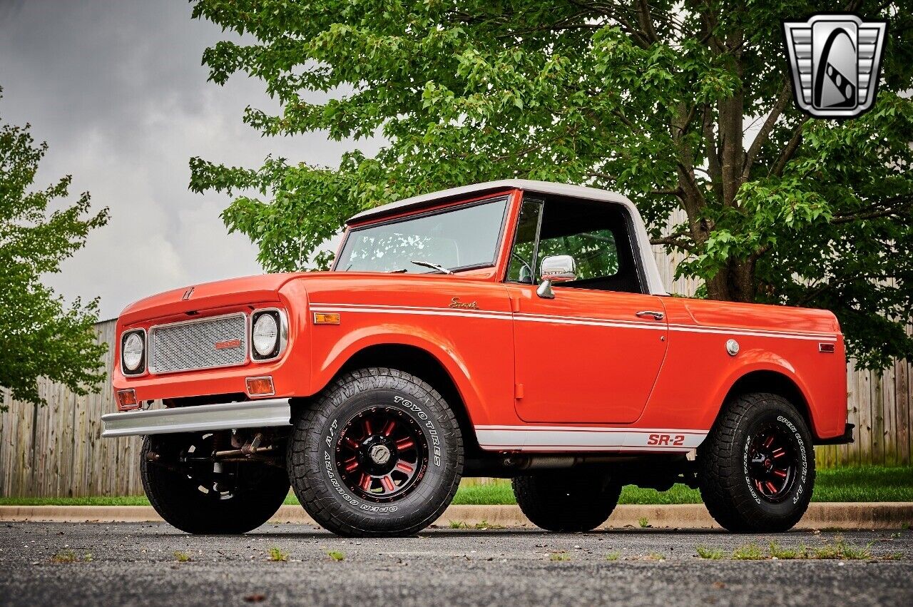 International-Harvester-Scout-1970-Red-Black-92211-2