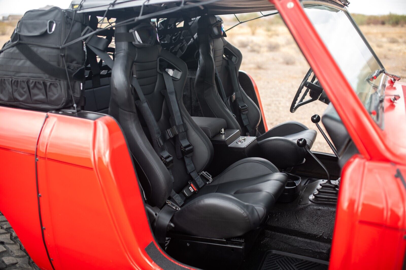 International-Harvester-Scout-1978-Red-Black-805-16