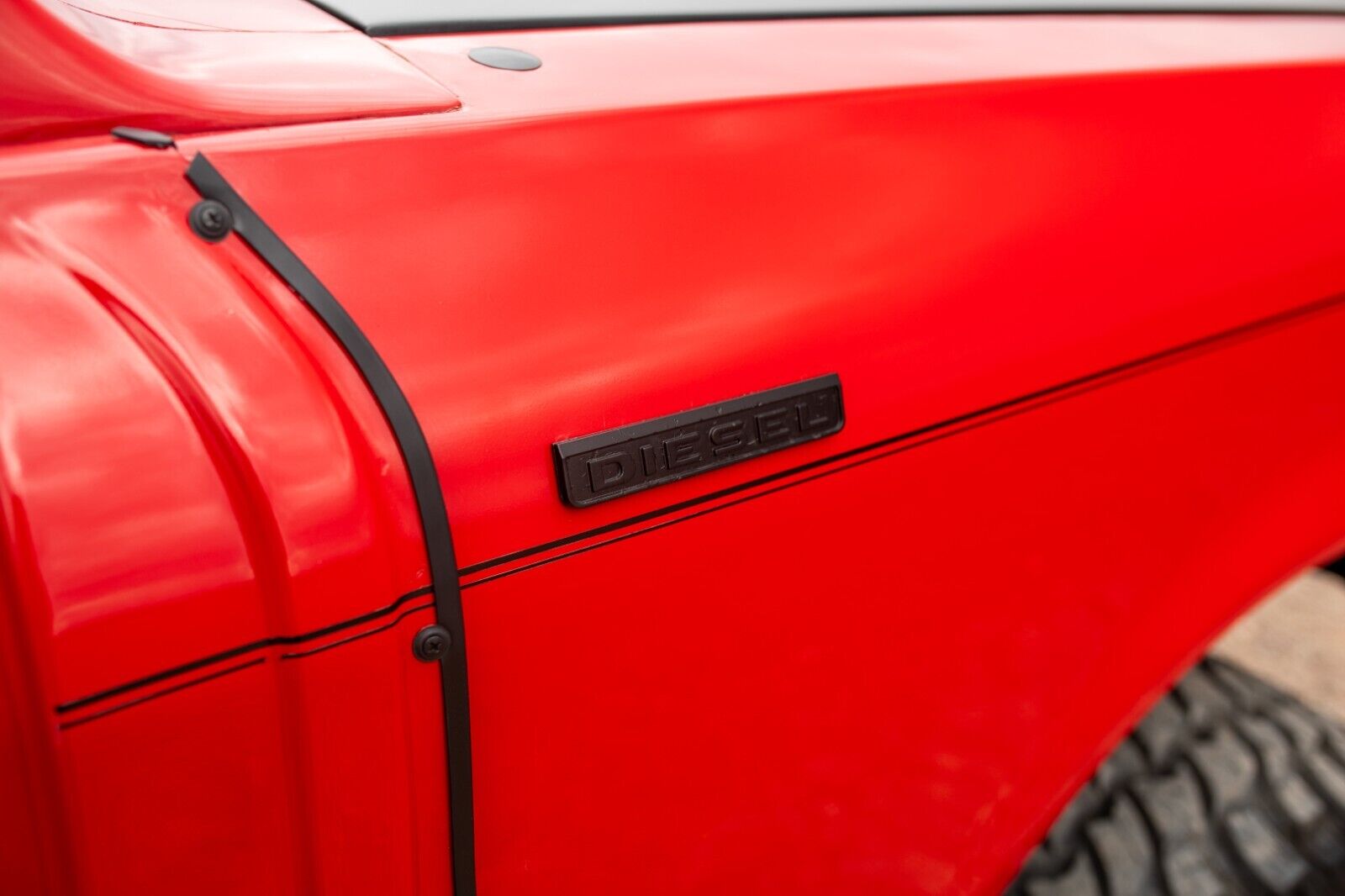 International-Harvester-Scout-1978-Red-Black-805-29