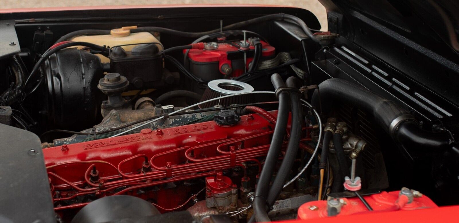 International-Harvester-Scout-1978-Red-Black-805-33