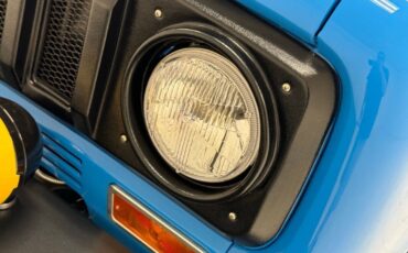 International-Harvester-Scout-II-SUV-1977-Blue-Black-2886-11