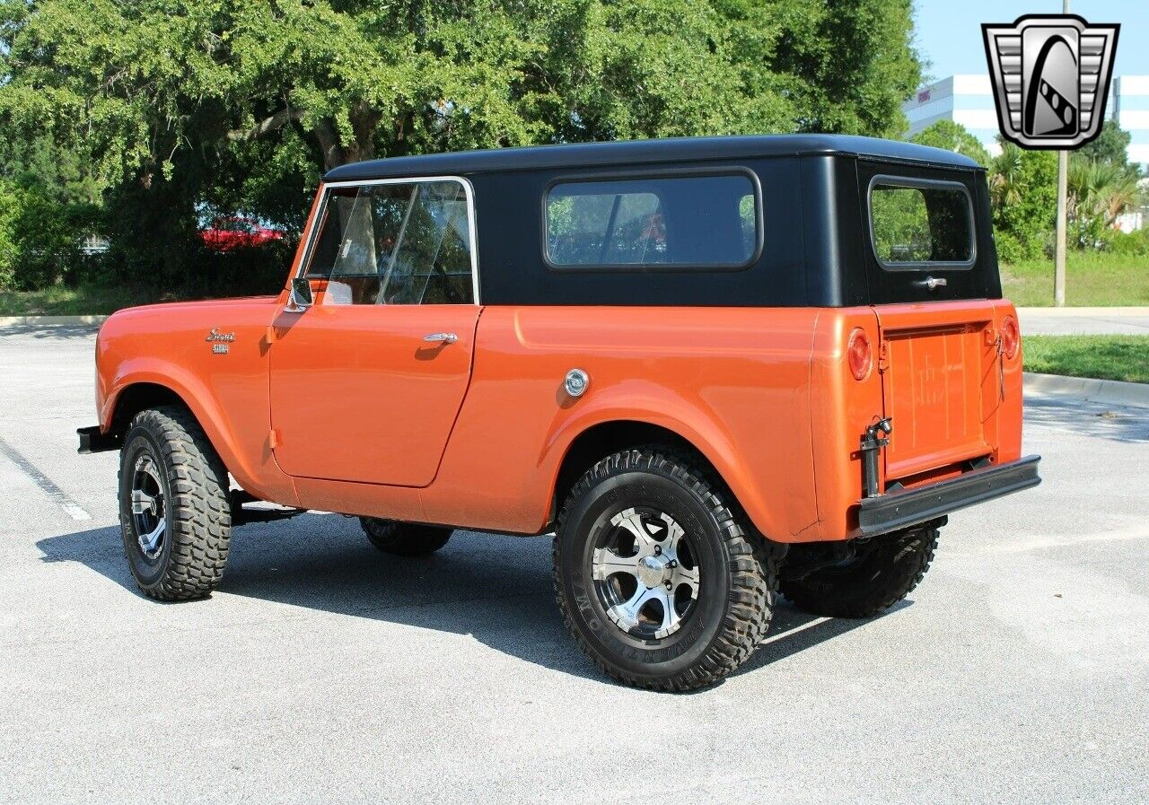 International-Harvester-Scout-Pickup-1963-Orange-Black-94328-5