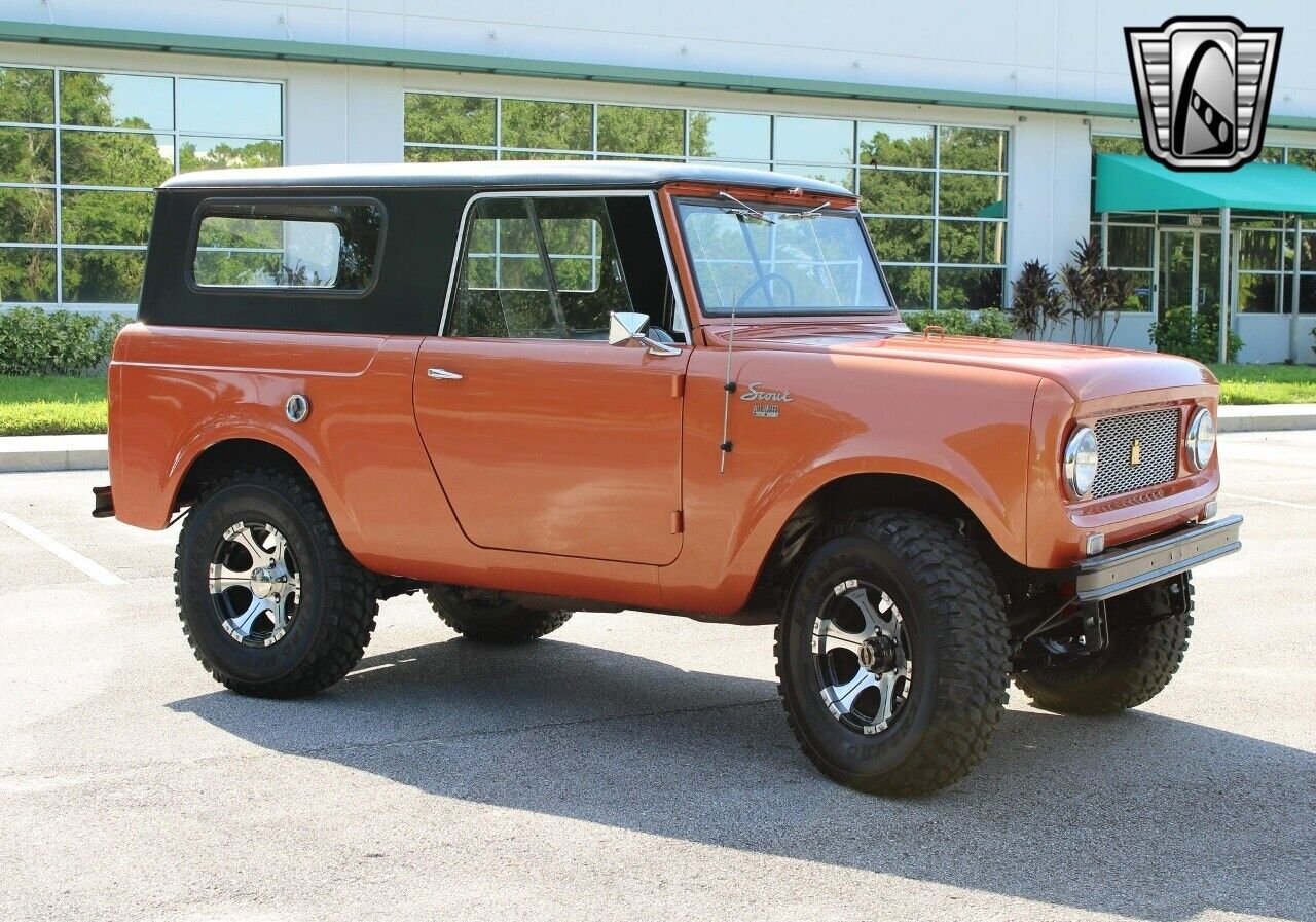 International-Harvester-Scout-Pickup-1963-Orange-Black-94328-8