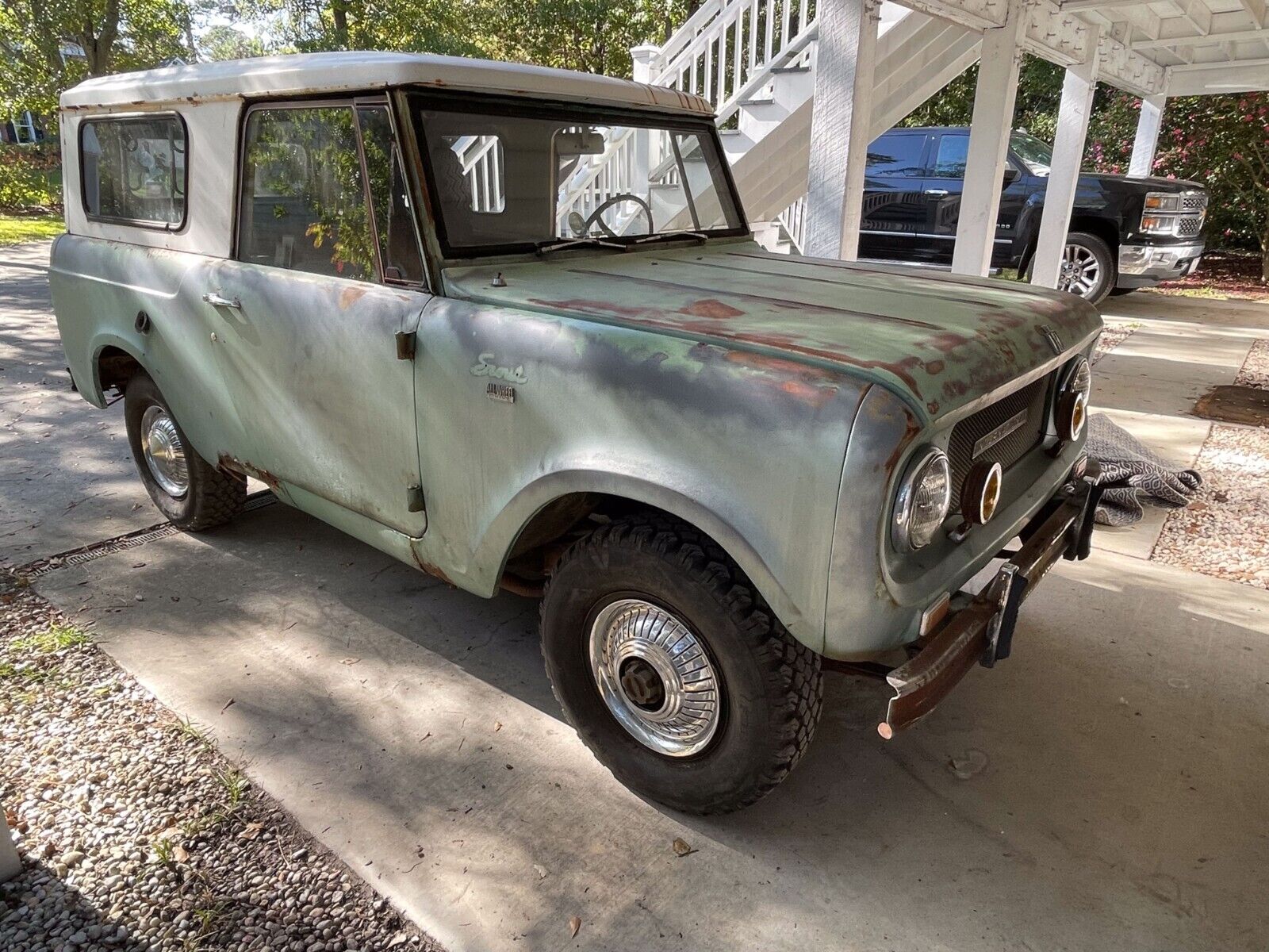 International-Harvester-Scout-SUV-1966-Blue-Gray-24216-11