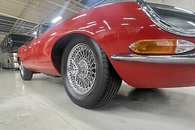 Jaguar-E-Type-4.2-Cabriolet-1967-Red-66253-13