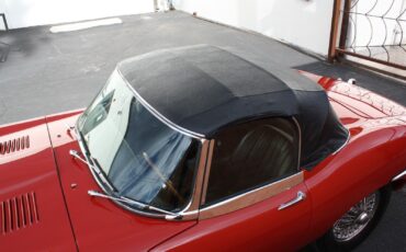 Jaguar-E-Type-Cabriolet-1967-Red-Black-118269-38