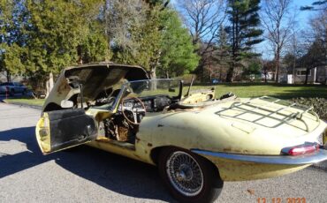 Jaguar-E-Type-Cabriolet-1968-Yellow-Black-58804-11