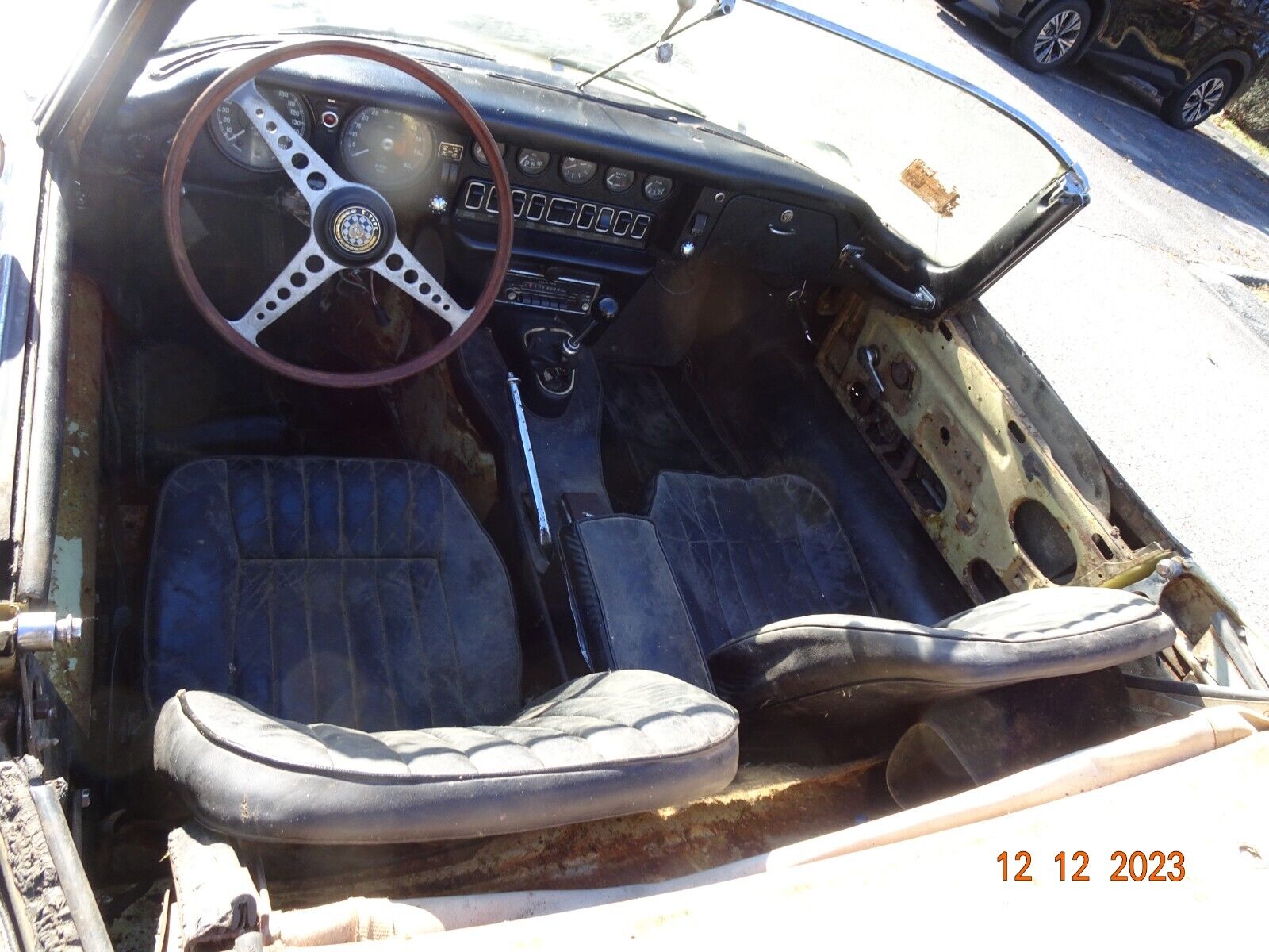 Jaguar-E-Type-Cabriolet-1968-Yellow-Black-58804-12