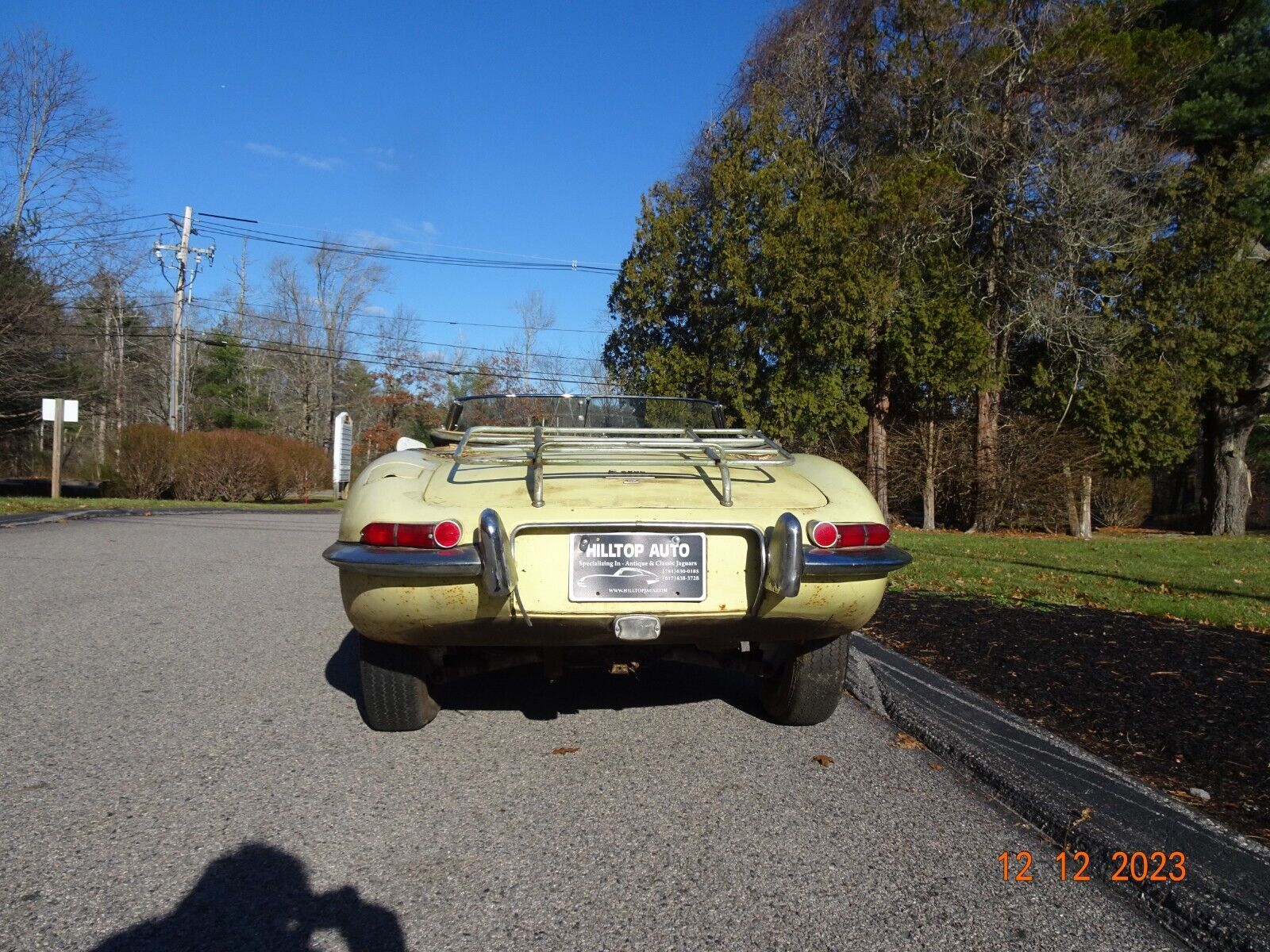 Jaguar-E-Type-Cabriolet-1968-Yellow-Black-58804-4