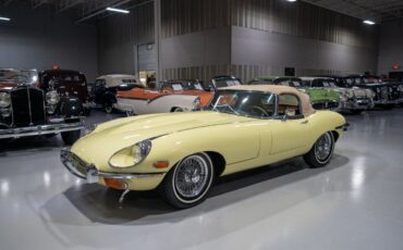 Jaguar-E-Type-Cabriolet-1969-Yellow-Saddle-159599-28