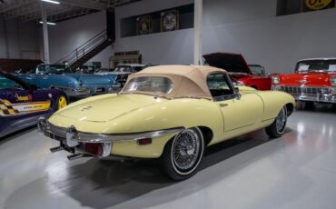 Jaguar-E-Type-Cabriolet-1969-Yellow-Saddle-159599-32