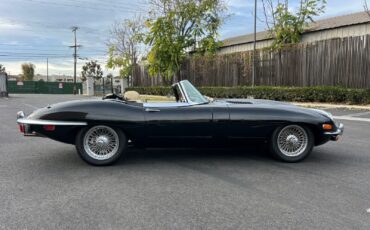 Jaguar-E-Type-Cabriolet-1970-Black-Black-52640-11