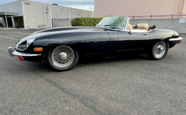 Jaguar-E-Type-Cabriolet-1970-Black-Black-52640-12