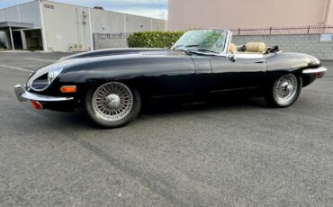 Jaguar-E-Type-Cabriolet-1970-Black-Black-52640-13