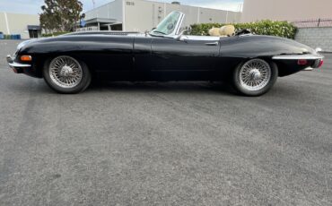 Jaguar-E-Type-Cabriolet-1970-Black-Black-52640-14