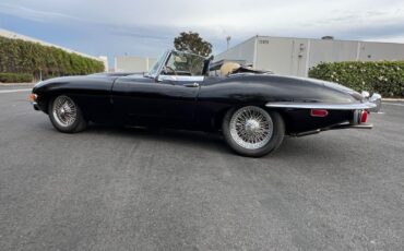 Jaguar-E-Type-Cabriolet-1970-Black-Black-52640-15