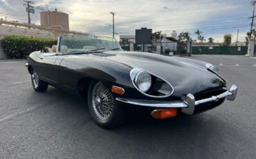 Jaguar-E-Type-Cabriolet-1970-Black-Black-52640-2