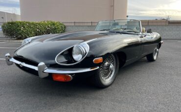 Jaguar-E-Type-Cabriolet-1970-Black-Black-52640-5