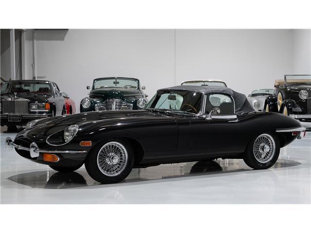 Jaguar-E-Type-Cabriolet-1970-Black-Cinnamon-108209-1