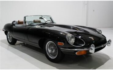 Jaguar-E-Type-Cabriolet-1970-Black-Cinnamon-108209-4