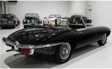 Jaguar-E-Type-Cabriolet-1970-Black-Cinnamon-108209-6