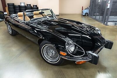 Jaguar-E-Type-Cabriolet-1974-Black-Tan-47542-12