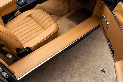 Jaguar-E-Type-Cabriolet-1974-Black-Tan-47542-38