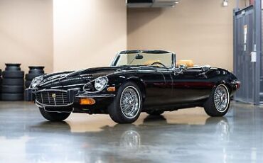 Jaguar-E-Type-Cabriolet-1974-Black-Tan-47542-8