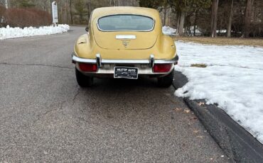 Jaguar-E-Type-Coupe-1973-Sand-Black-64306-3