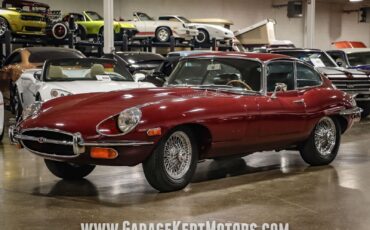 Jaguar-E-Type-SII-Coupe-Coupe-1971-Red-Black-97047-7