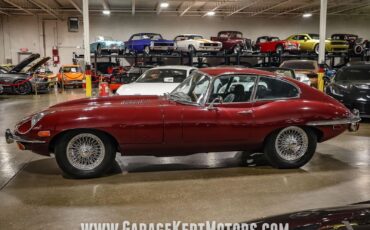 Jaguar-E-Type-SII-Coupe-Coupe-1971-Red-Black-97047-9