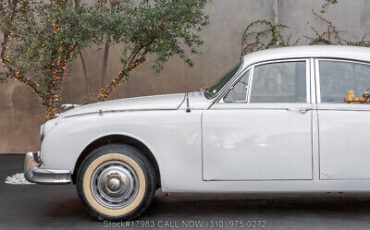 Jaguar-Mark-II-1963-White-Other-Color-0-11