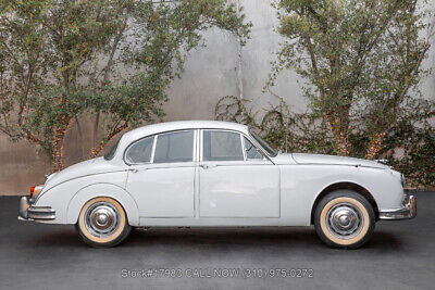 Jaguar-Mark-II-1963-White-Other-Color-0-3