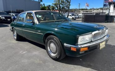 Jaguar-XJ-Berline-1993-Green-Brown-64688-3