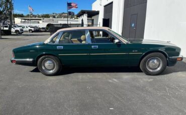 Jaguar-XJ-Berline-1993-Green-Brown-64688-5