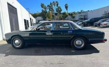 Jaguar-XJ-Berline-1993-Green-Brown-64688-8