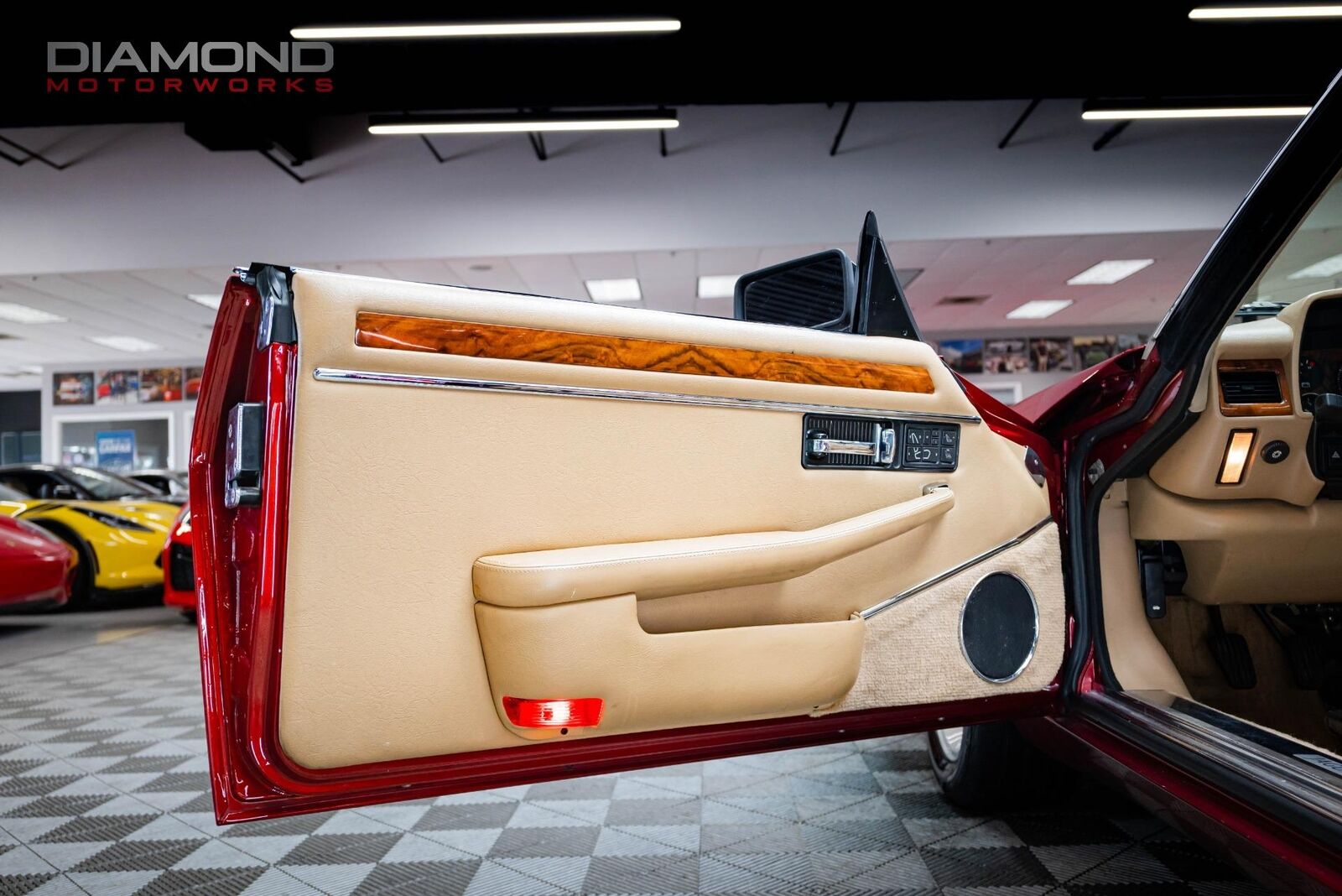 Jaguar-XJ-Cabriolet-1994-Flamenco-Pearl-Metallic-Cream-Leather-50791-11