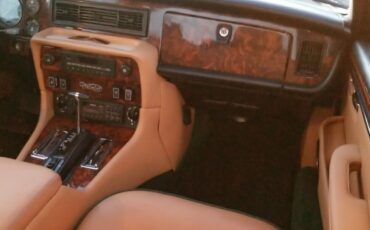 Jaguar-XJ6-Berline-1986-Green-Tan-246041-23