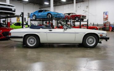 Jaguar-XJS-1989-White-Blue-183700-7