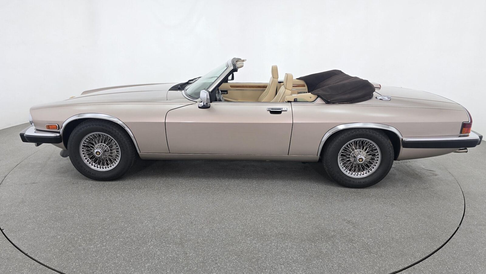 Jaguar-XJS-1991-Gold-Tan-71458-6