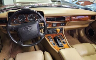 Jaguar-XJS-1995-94588-11