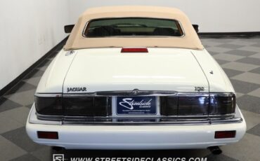 Jaguar-XJS-1995-White-Coffee-198265-8