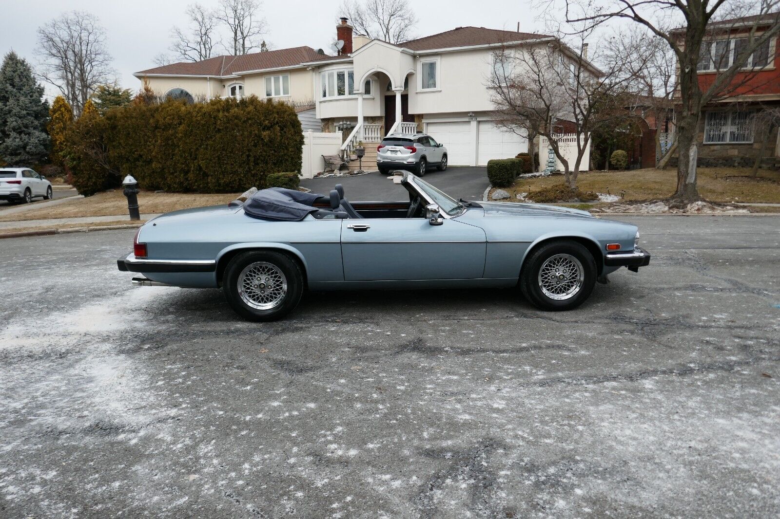 Jaguar-XJS-Cabriolet-1990-Blue-Blue-129311-4