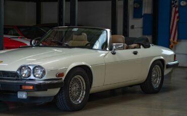 Jaguar-XJS-Cabriolet-1990-White-Tan-86190-8