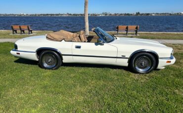 Jaguar-XJS-Cabriolet-1994-White-106767-5