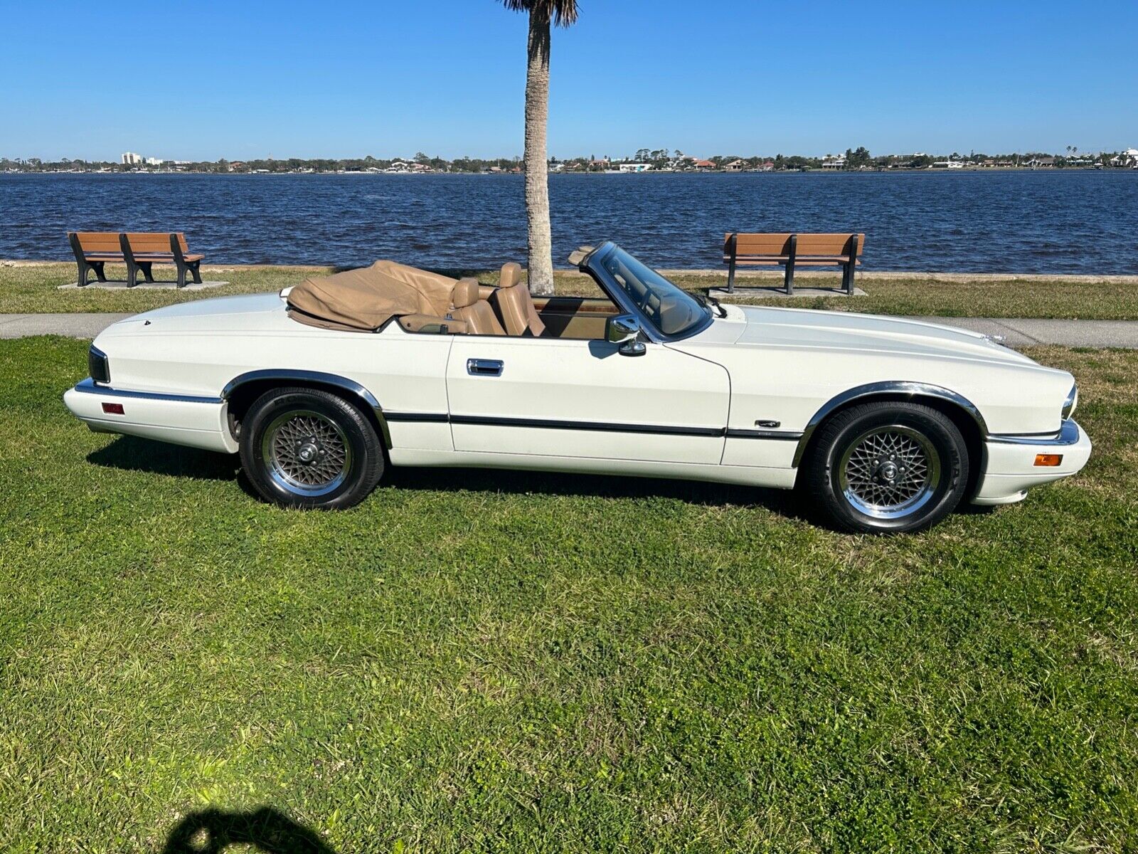 Jaguar-XJS-Cabriolet-1994-White-106767-5