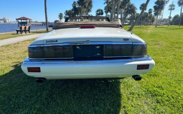 Jaguar-XJS-Cabriolet-1994-White-106767-7