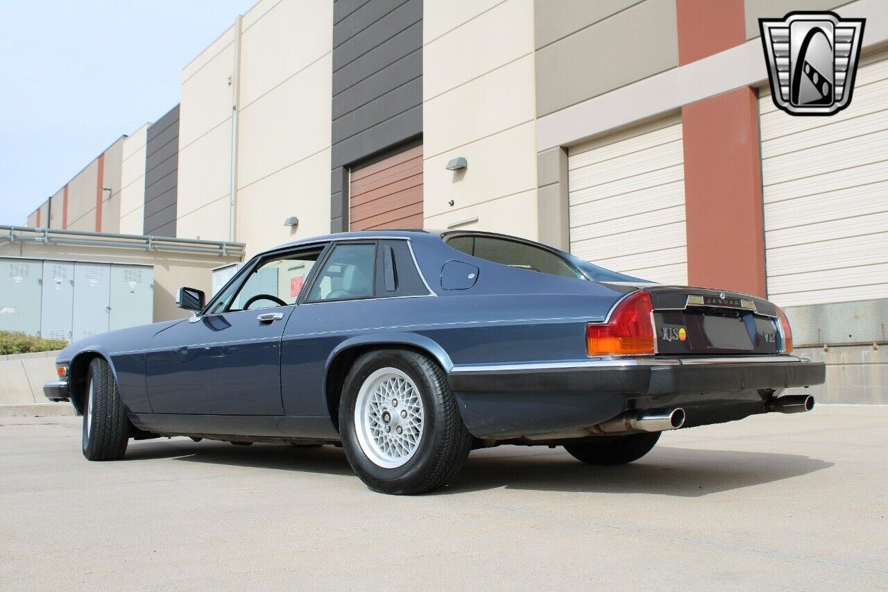 Jaguar-XJS-Coupe-1990-Blue-Gray-133830-4