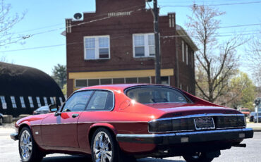 Jaguar-XJS-Coupe-1992-Burgundy-Tan-77220-5