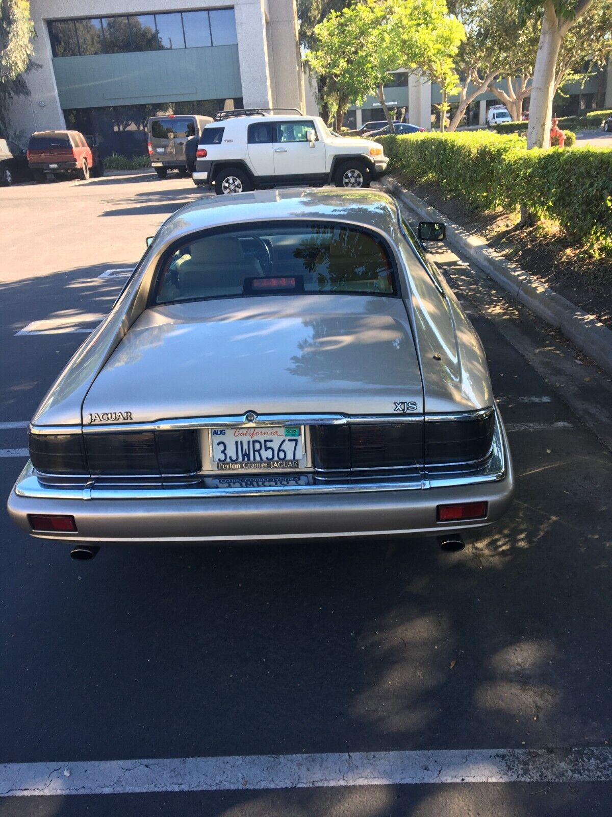 Jaguar-XJS-Coupe-1994-Gold-158355-1